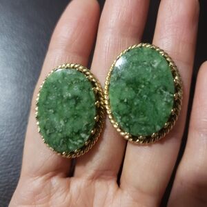 Clip Earrings Green Agate Stone
